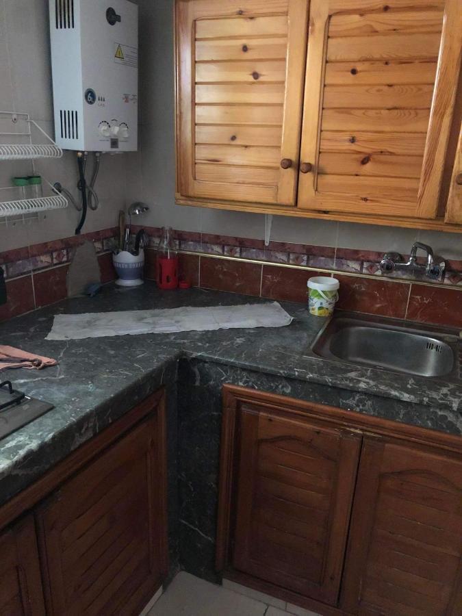 شقة توجد وسط مدينة طنجة و تتوفر على كامل التجهيزات الضرورية خاصةبالعائلات 외부 사진